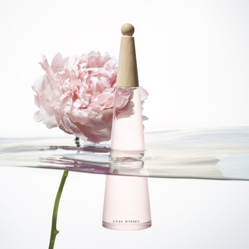 ISSEY MIYAKE L'Eau d'Issey Pivoine - Intensives Eau de Toilette ISSEY MIYAKE L'Eau d'Issey Pivoine - Intensives Eau de Toilette